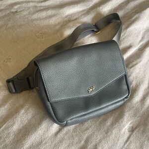 Fanny Pack color Stone